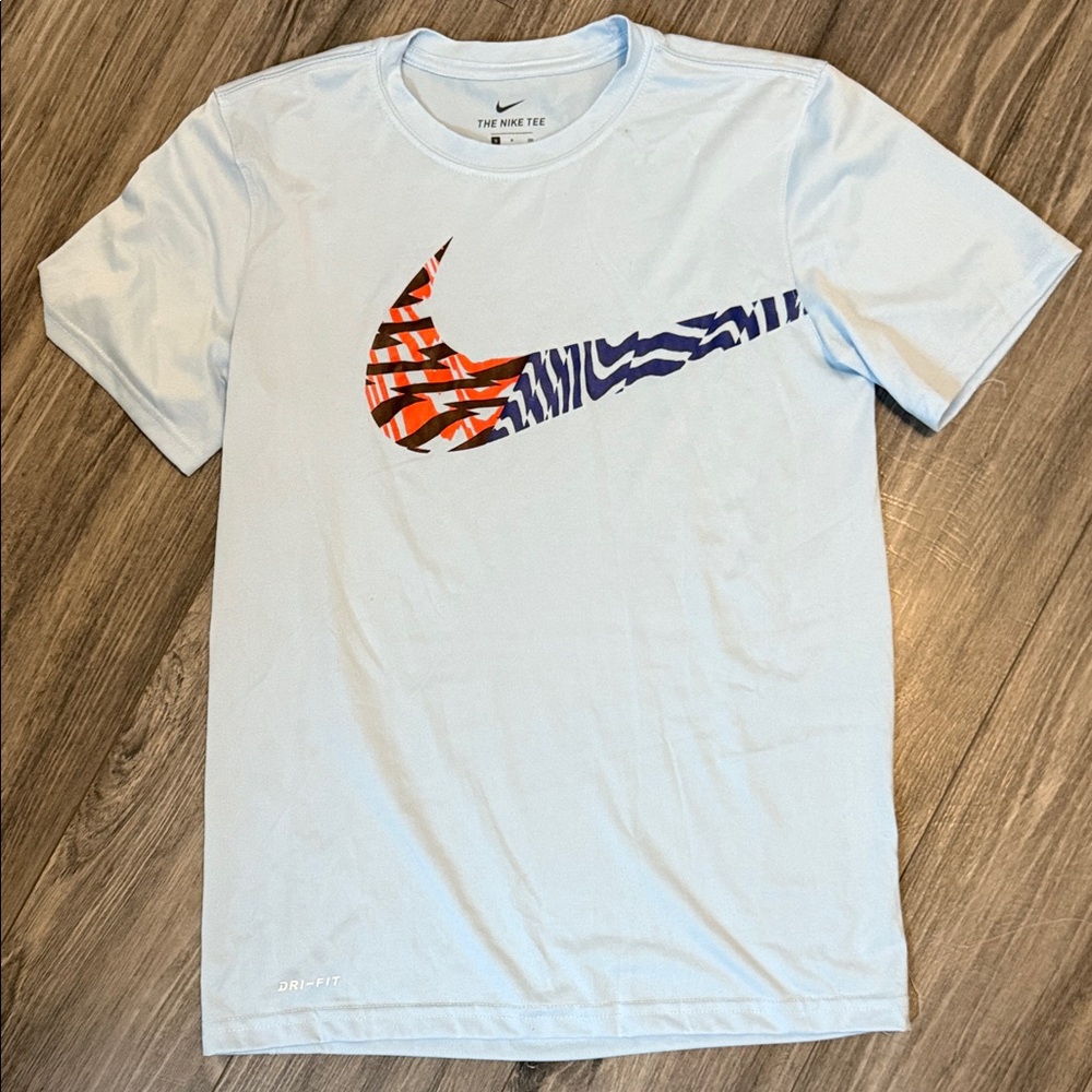 Nike Men's Blue Tee with Graphic Swoosh